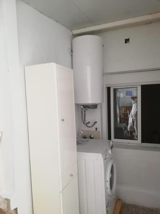 Apartment Casa Familiar Patio Y 2 Banos Con Aire Acondicionado Málaga
